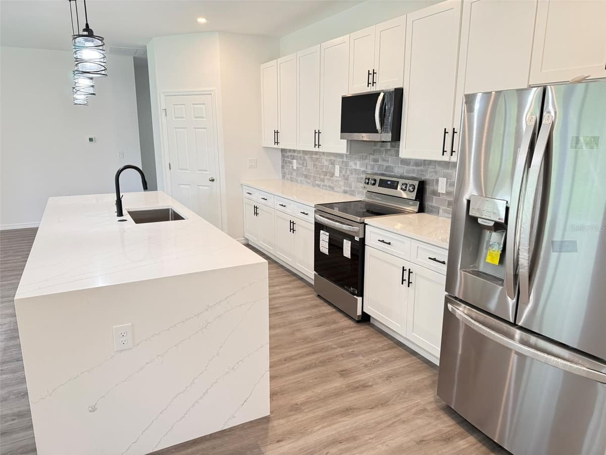 2607 SEAGULL LANE — photo 4 of 26