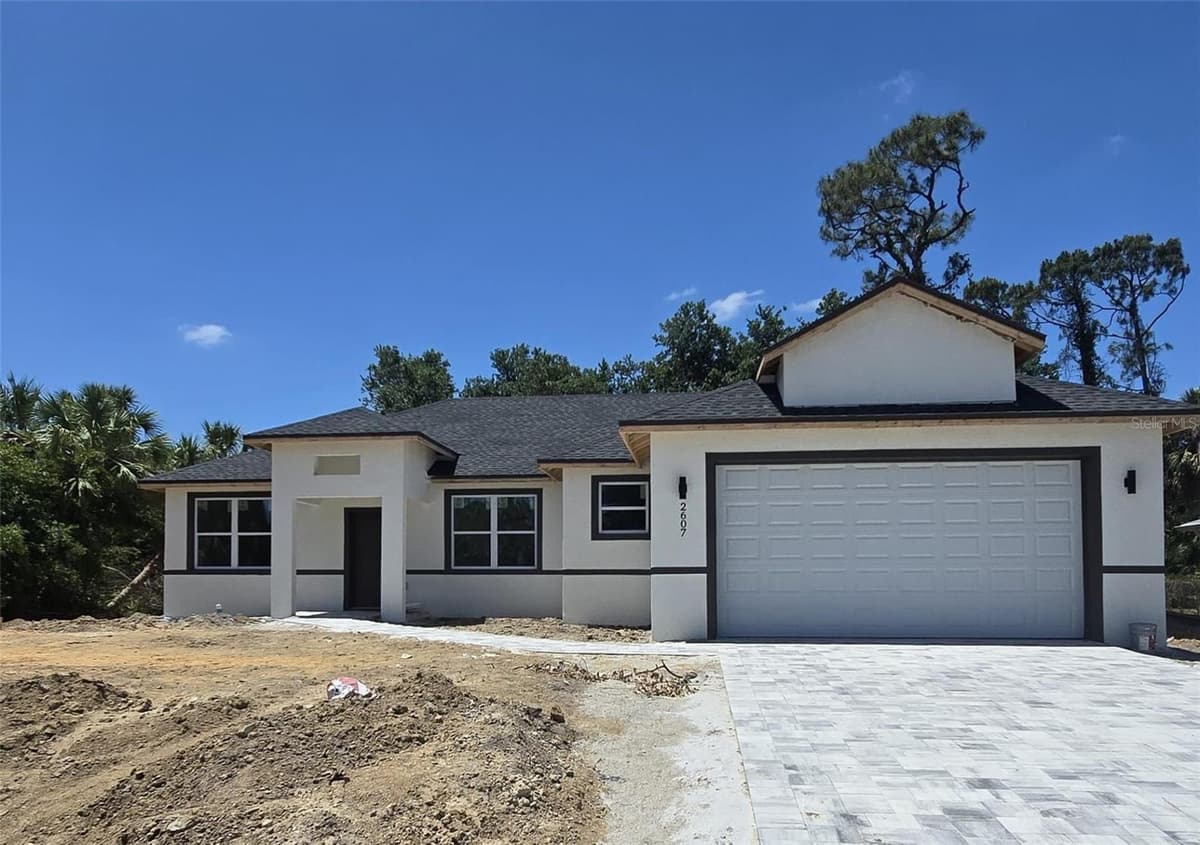 2607 SEAGULL LANE — photo 1 of 26
