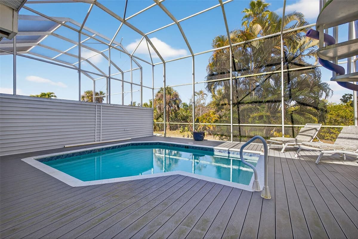 12130 SIESTA DRIVE — photo 30 of 36