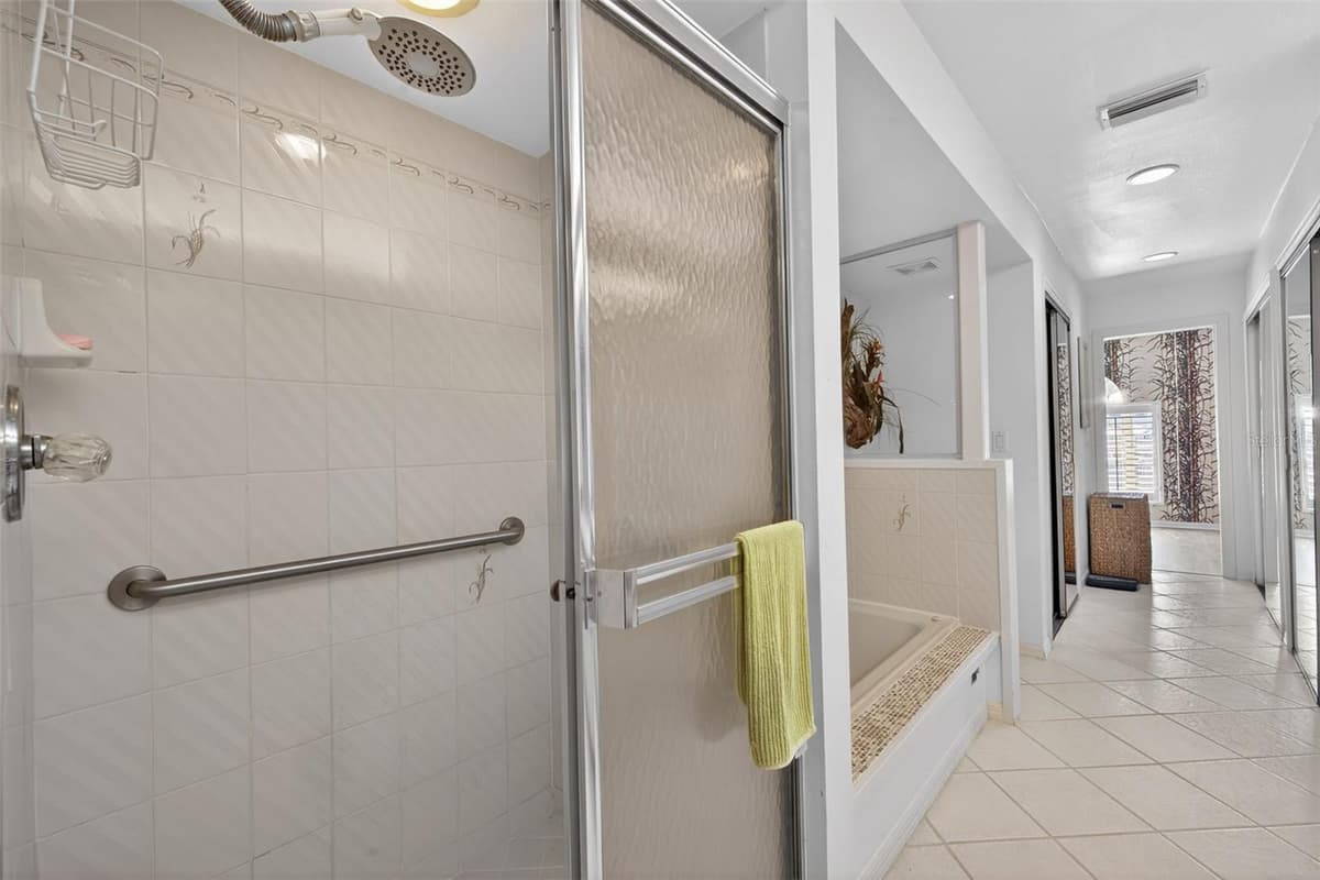 12130 SIESTA DRIVE — photo 18 of 36