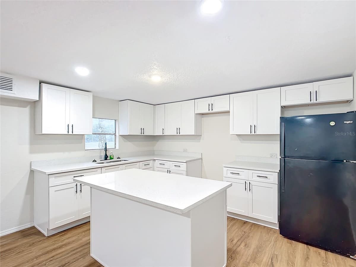 13026 WILLISTON ROAD — photo 10 of 30