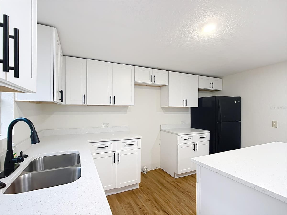13026 WILLISTON ROAD — photo 13 of 30