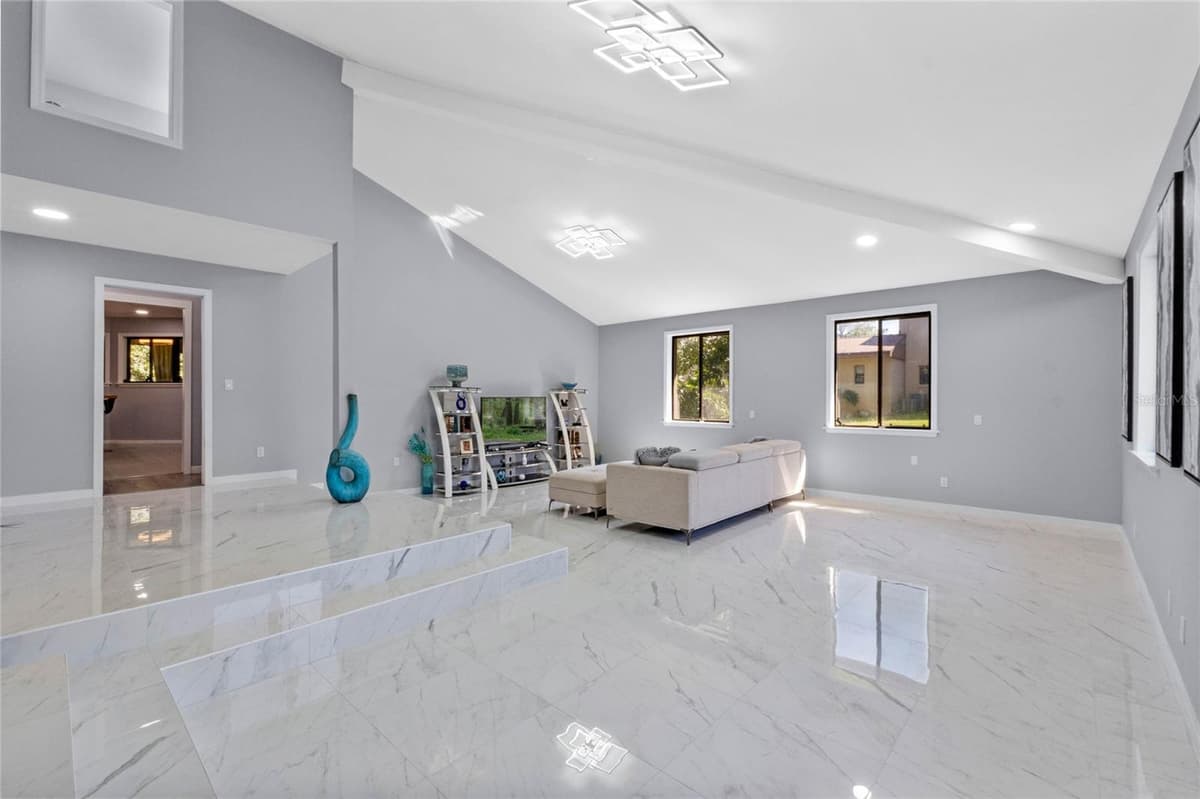 2918 COCOVIA WAY — photo 10 of 46