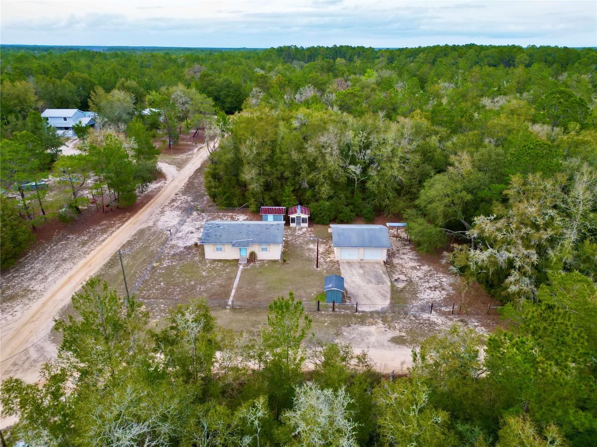 600 WAKULLA STREET — photo 45 of 47