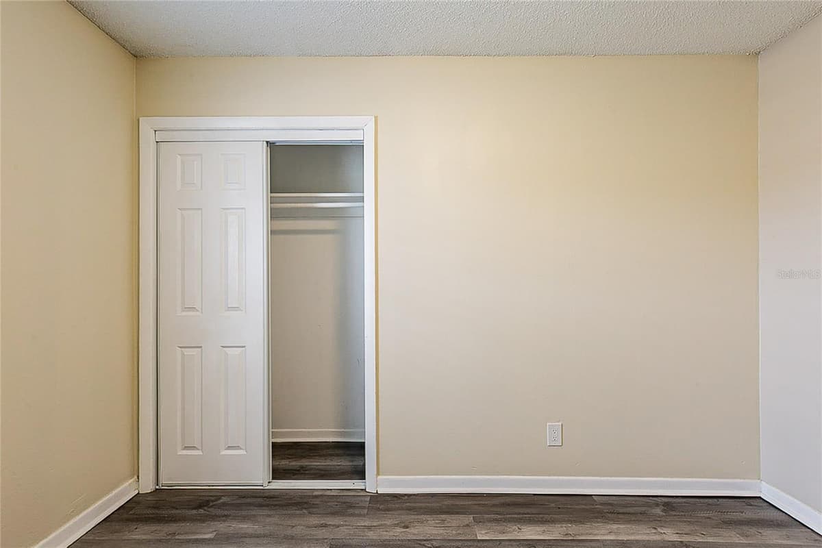 8528 GOLD RIDGE CIRCLE — photo 10 of 31