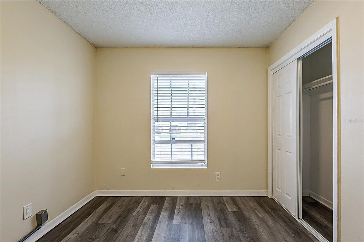 8528 GOLD RIDGE CIRCLE — photo 9 of 31
