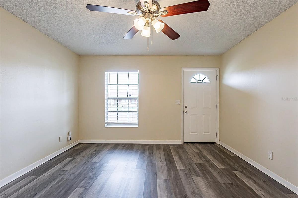 8528 GOLD RIDGE CIRCLE — photo 2 of 31