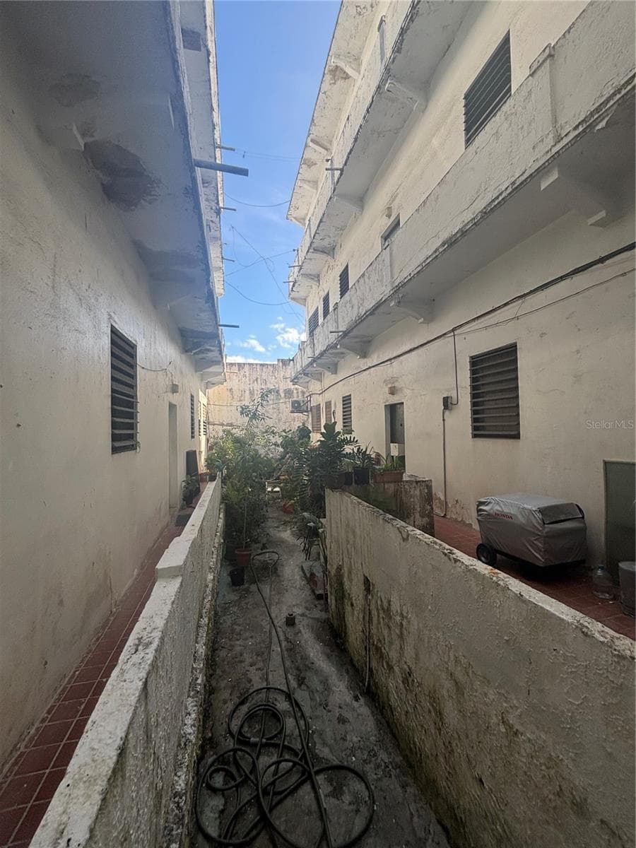260 CONSTITUCION — photo 10 of 39