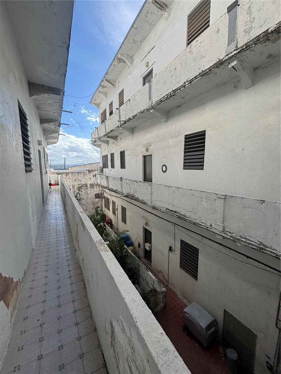 260 CONSTITUCION — photo 22 of 39