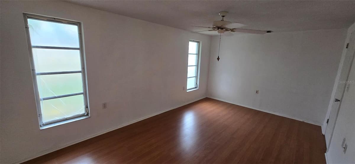 1414 GRAND BOULEVARD — photo 23 of 43