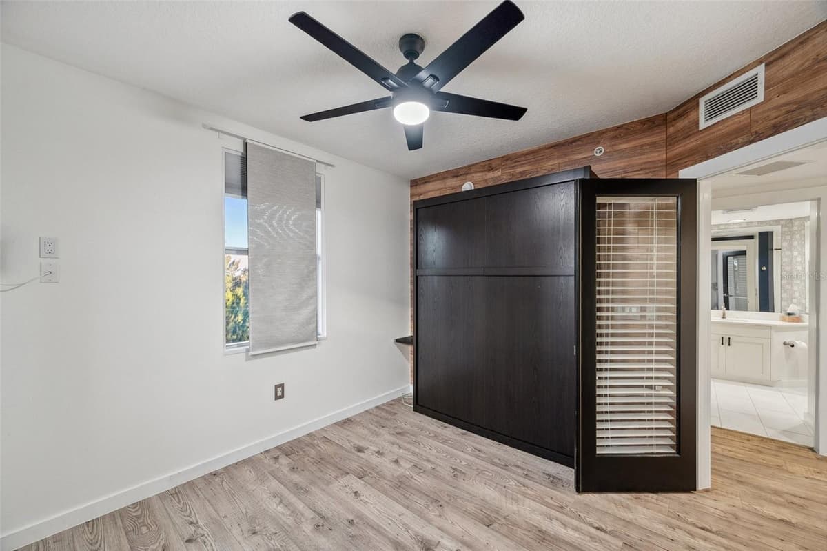 960 STARKEY ROAD — photo 31 of 69