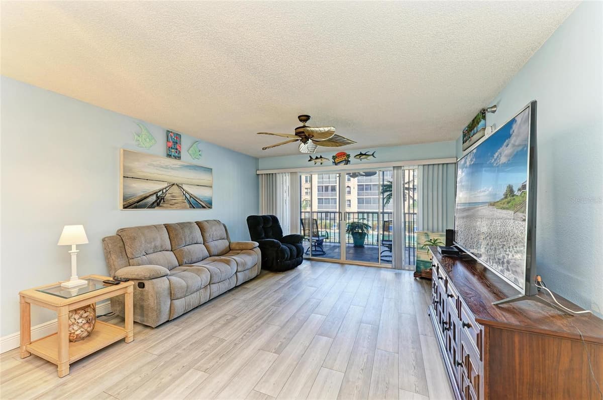 3980 IRONWOOD CIRCLE — photo 4 of 35