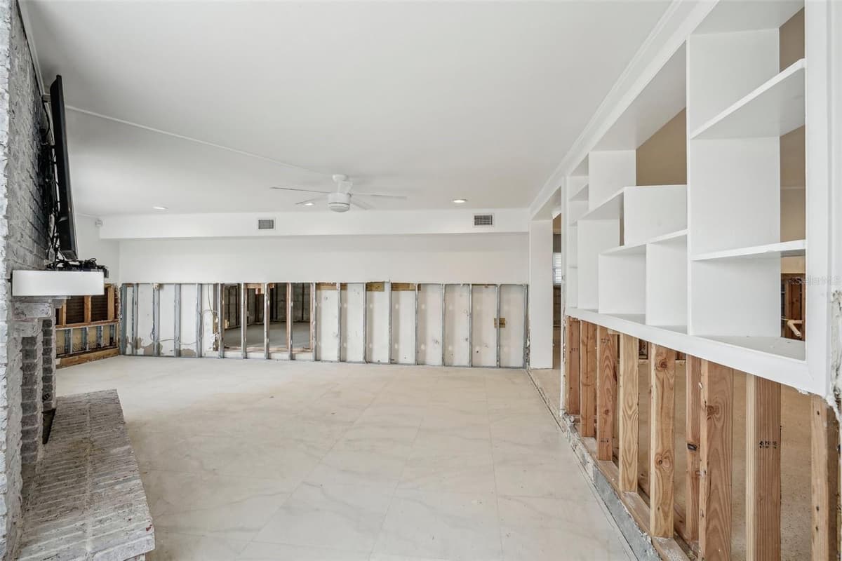 5815 BALI WAY — photo 20 of 52