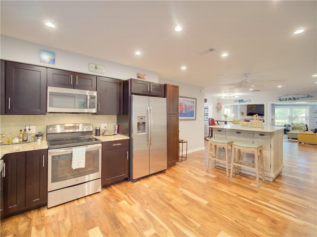 5815 BALI WAY — photo 8 of 52