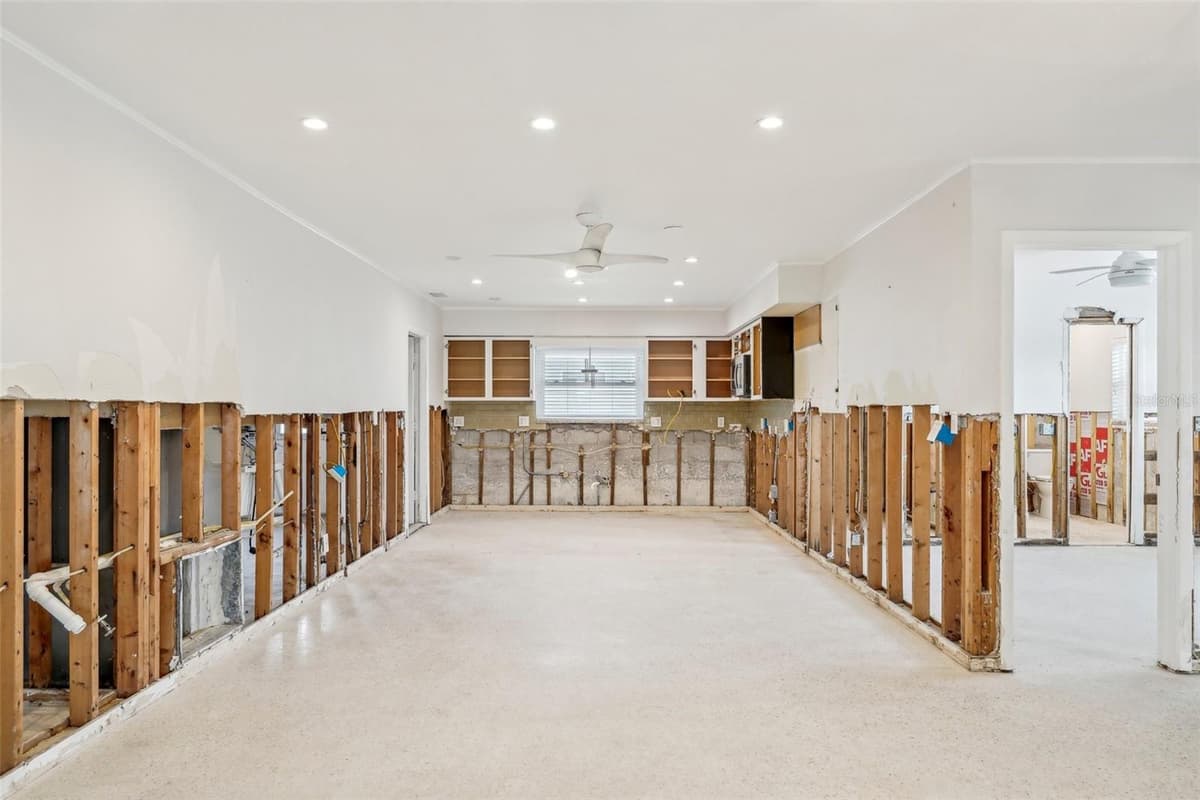 5815 BALI WAY — photo 13 of 52