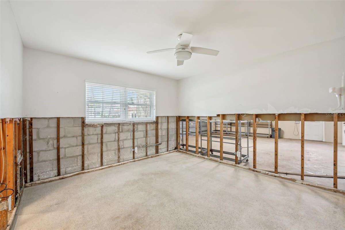 5815 BALI WAY — photo 36 of 52