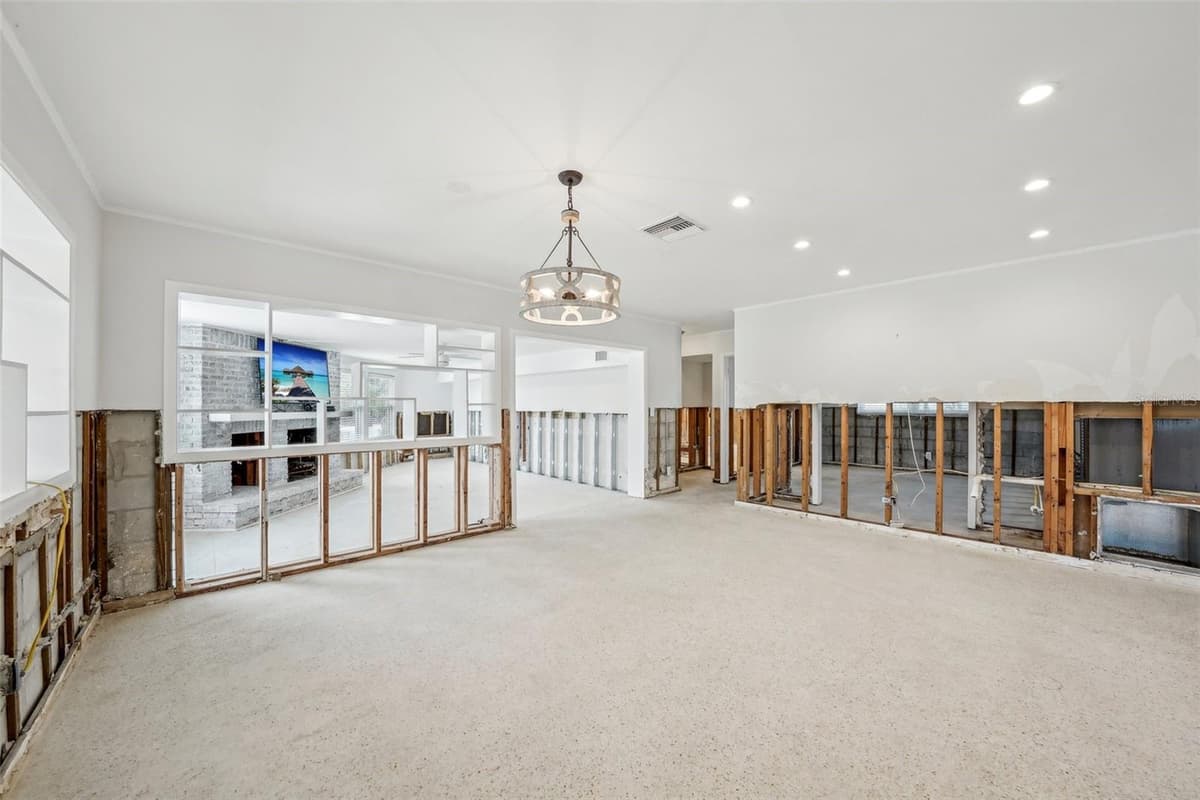 5815 BALI WAY — photo 28 of 52