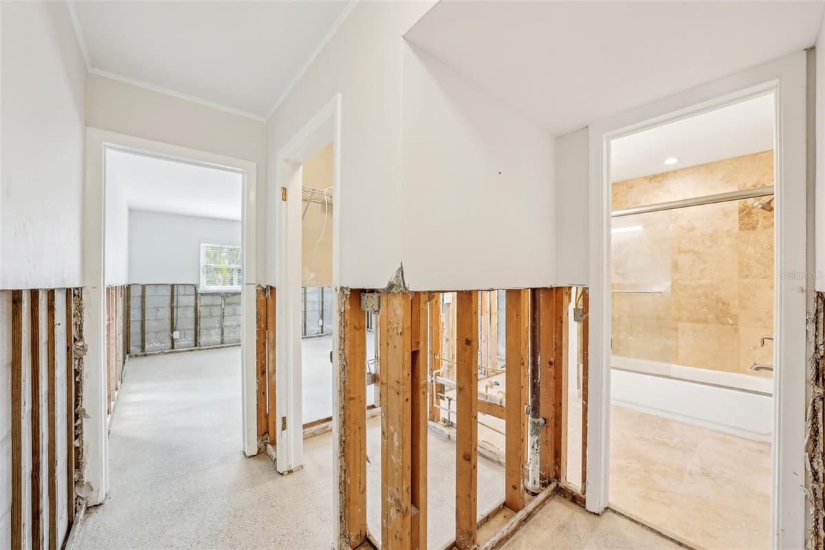 5815 BALI WAY — photo 39 of 52