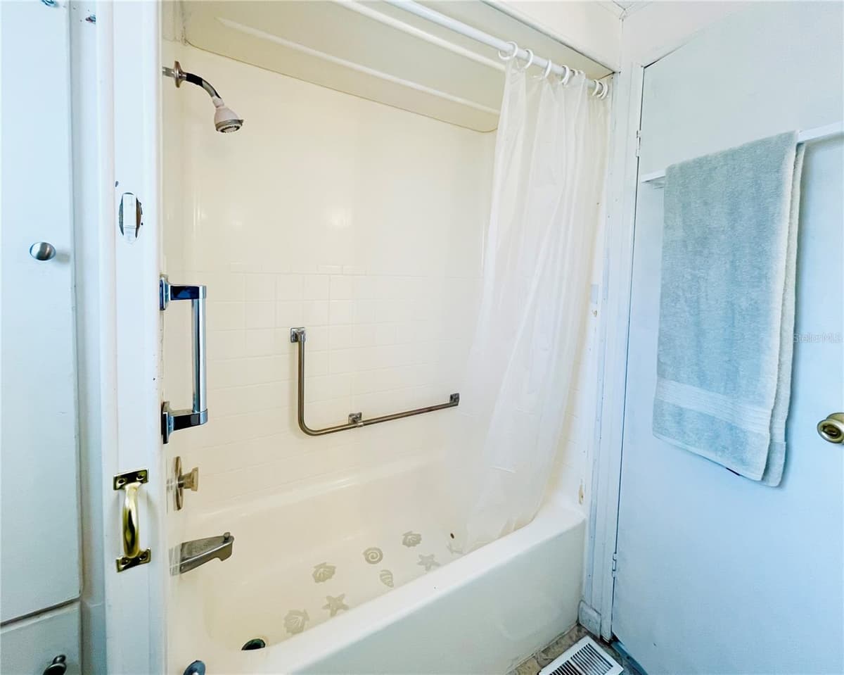 3335 SPANISH OAK TERRACE — photo 36 of 72