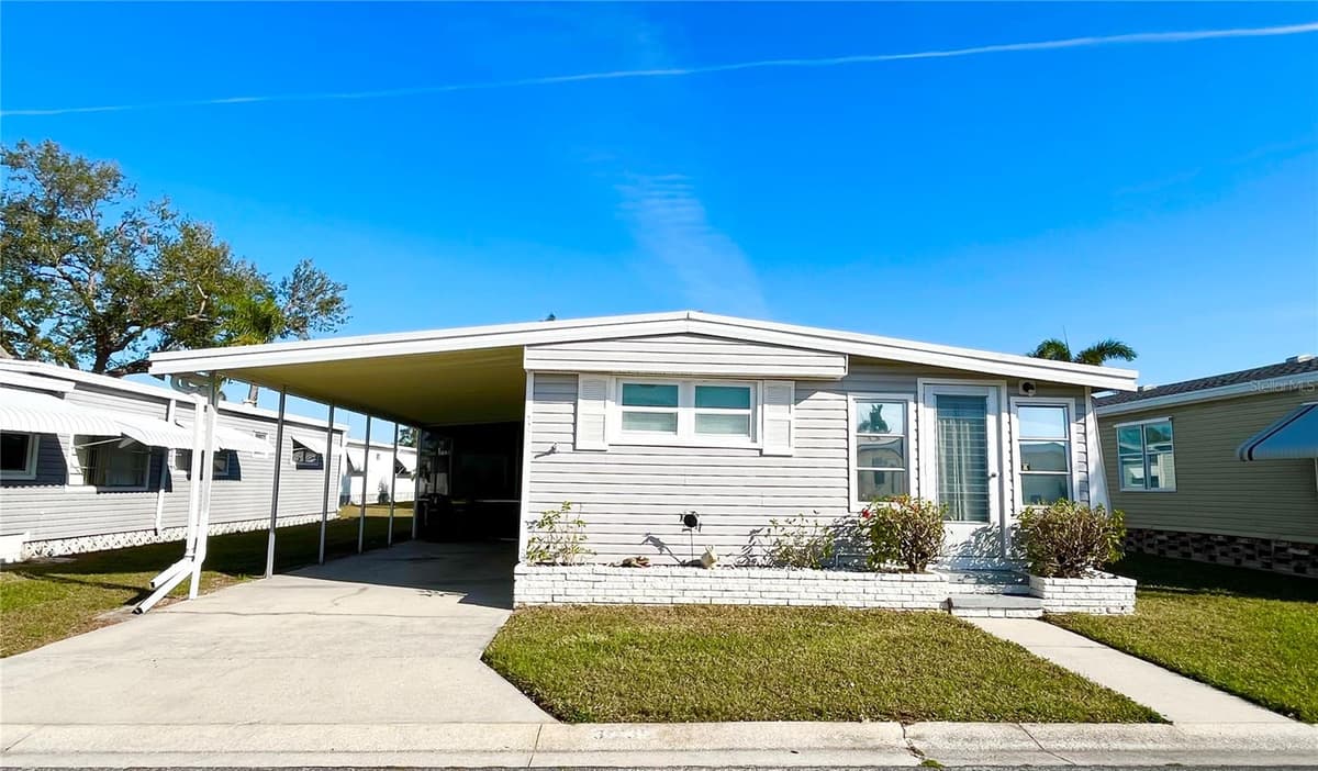 3335 SPANISH OAK TERRACE — photo 1 of 72