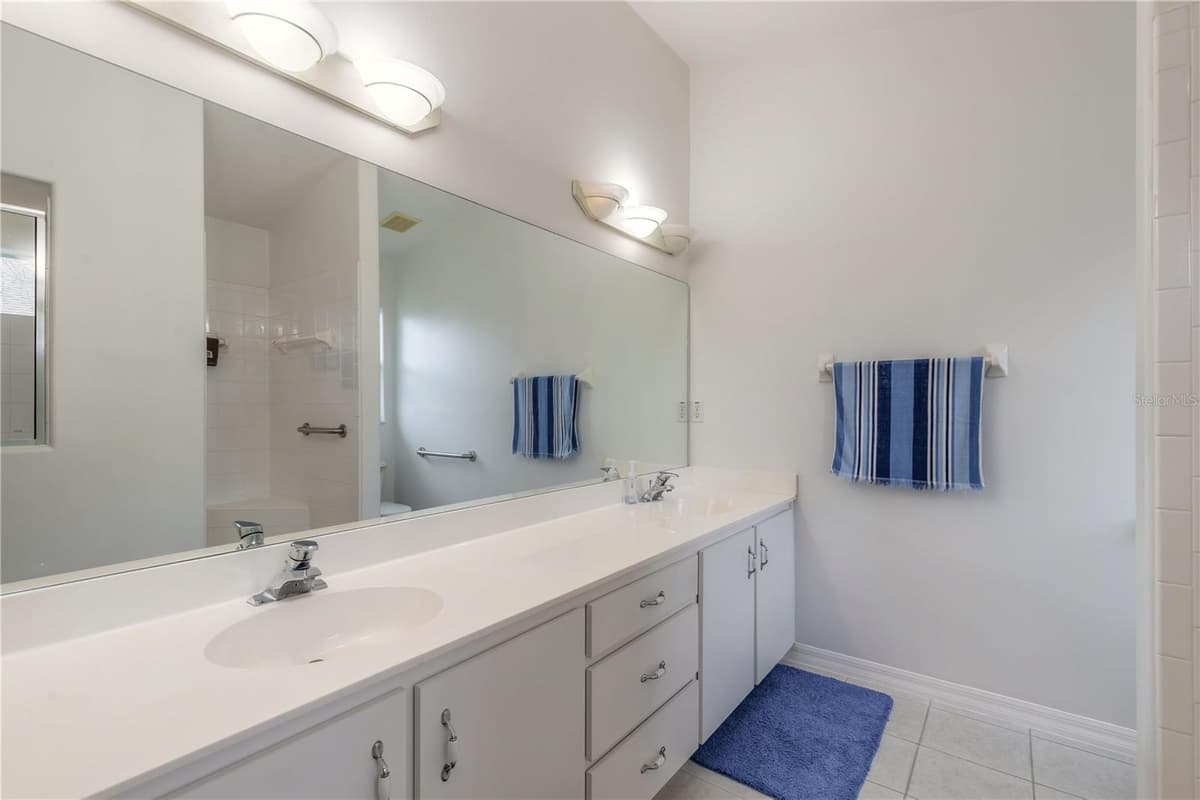 2626 TURNBULL ESTATES DRIVE — photo 17 of 38
