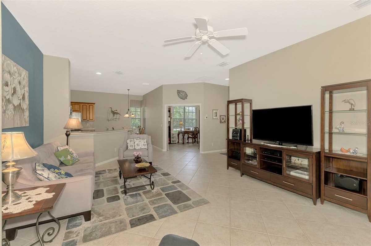 14298 RESERVE COURT — photo 14 of 75