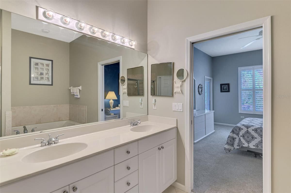 14298 RESERVE COURT — photo 34 of 75