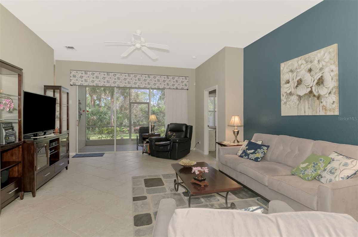 14298 RESERVE COURT — photo 10 of 75