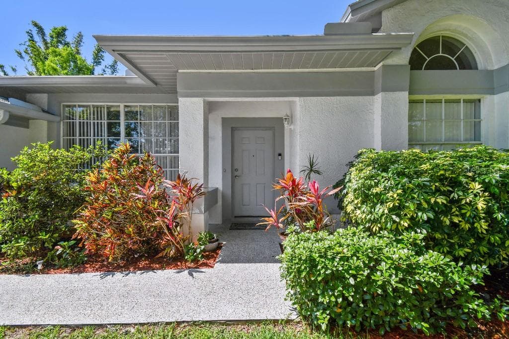 915 BRITTANY PARK BOULEVARD — photo 3 of 48