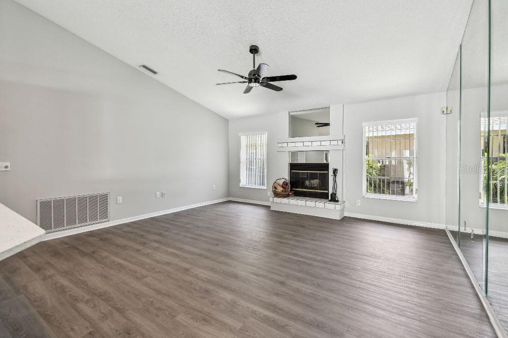 915 BRITTANY PARK BOULEVARD — photo 22 of 48