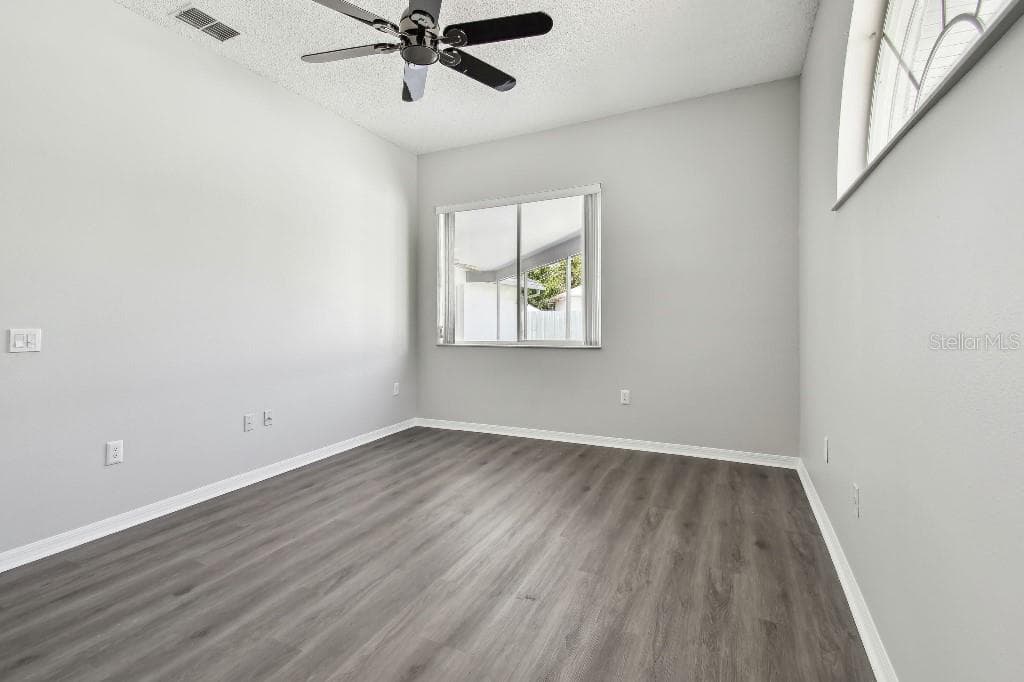 915 BRITTANY PARK BOULEVARD — photo 28 of 48