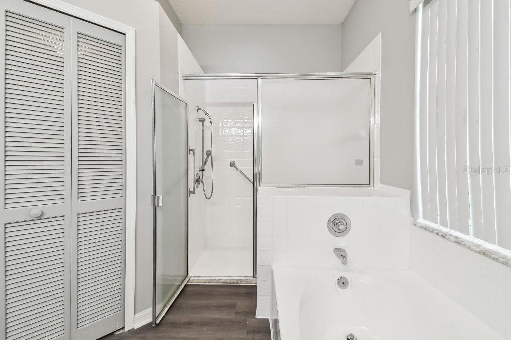 915 BRITTANY PARK BOULEVARD — photo 34 of 48