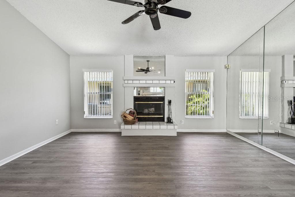 915 BRITTANY PARK BOULEVARD — photo 23 of 48