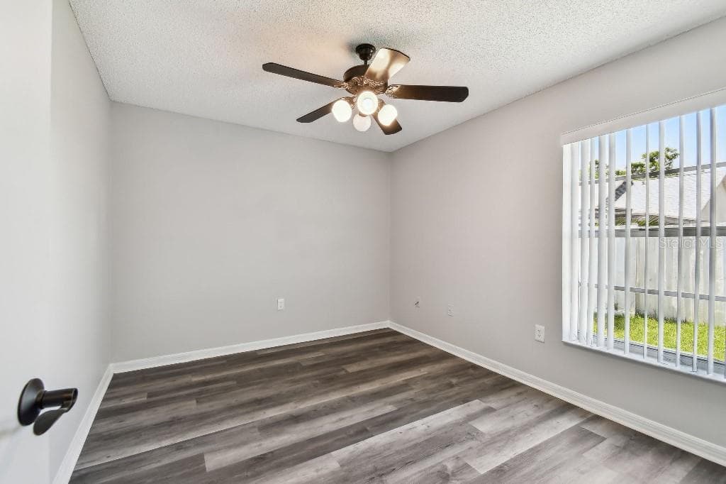 915 BRITTANY PARK BOULEVARD — photo 40 of 48