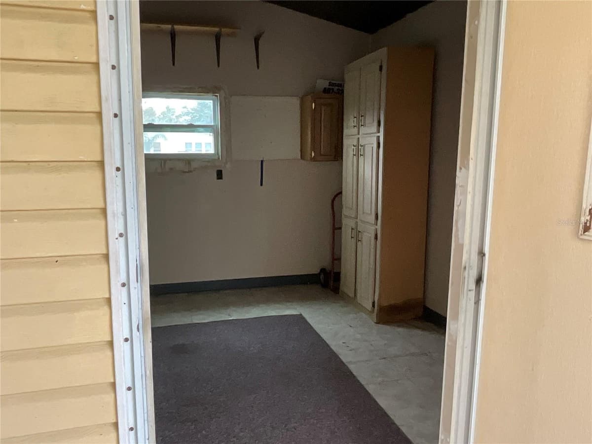 116 TRADERS COVE BOULEVARD — photo 13 of 60