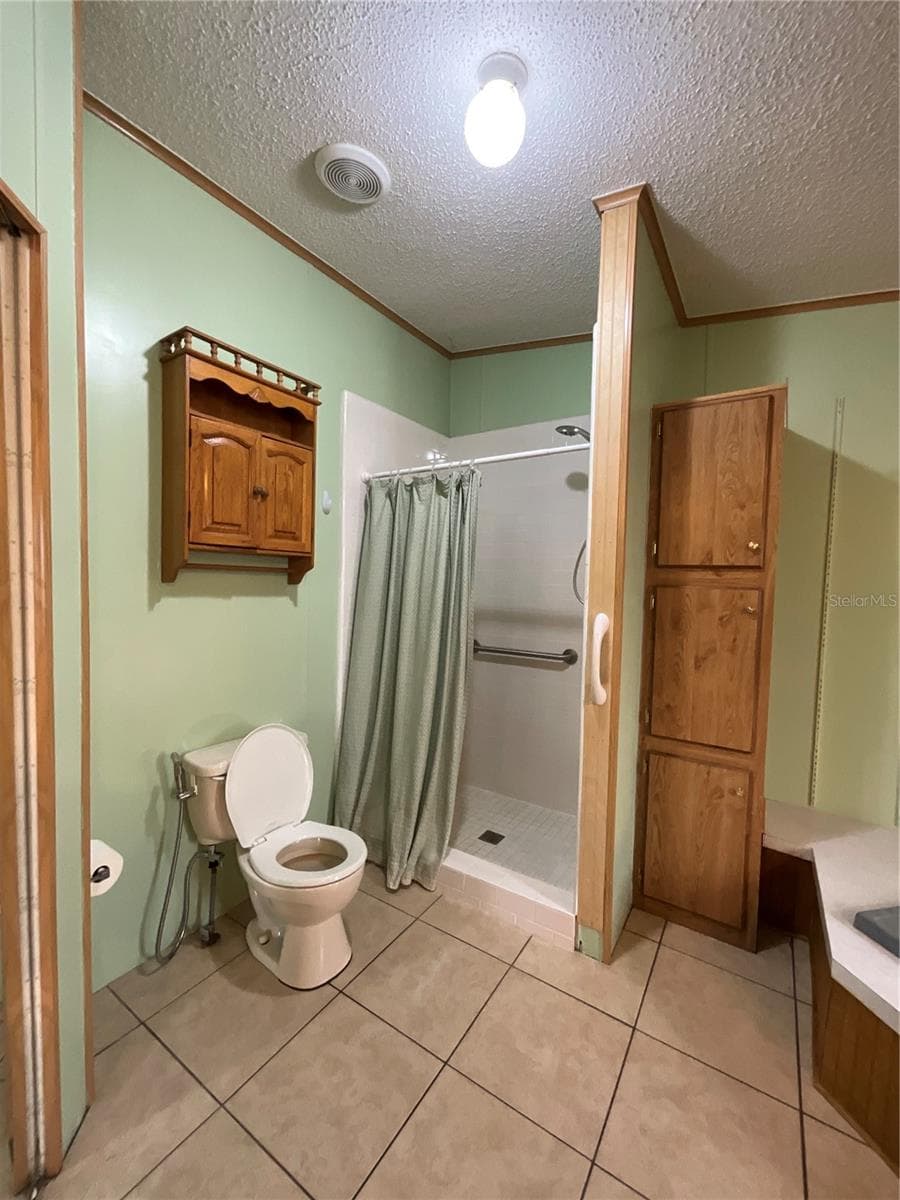 116 TRADERS COVE BOULEVARD — photo 49 of 60
