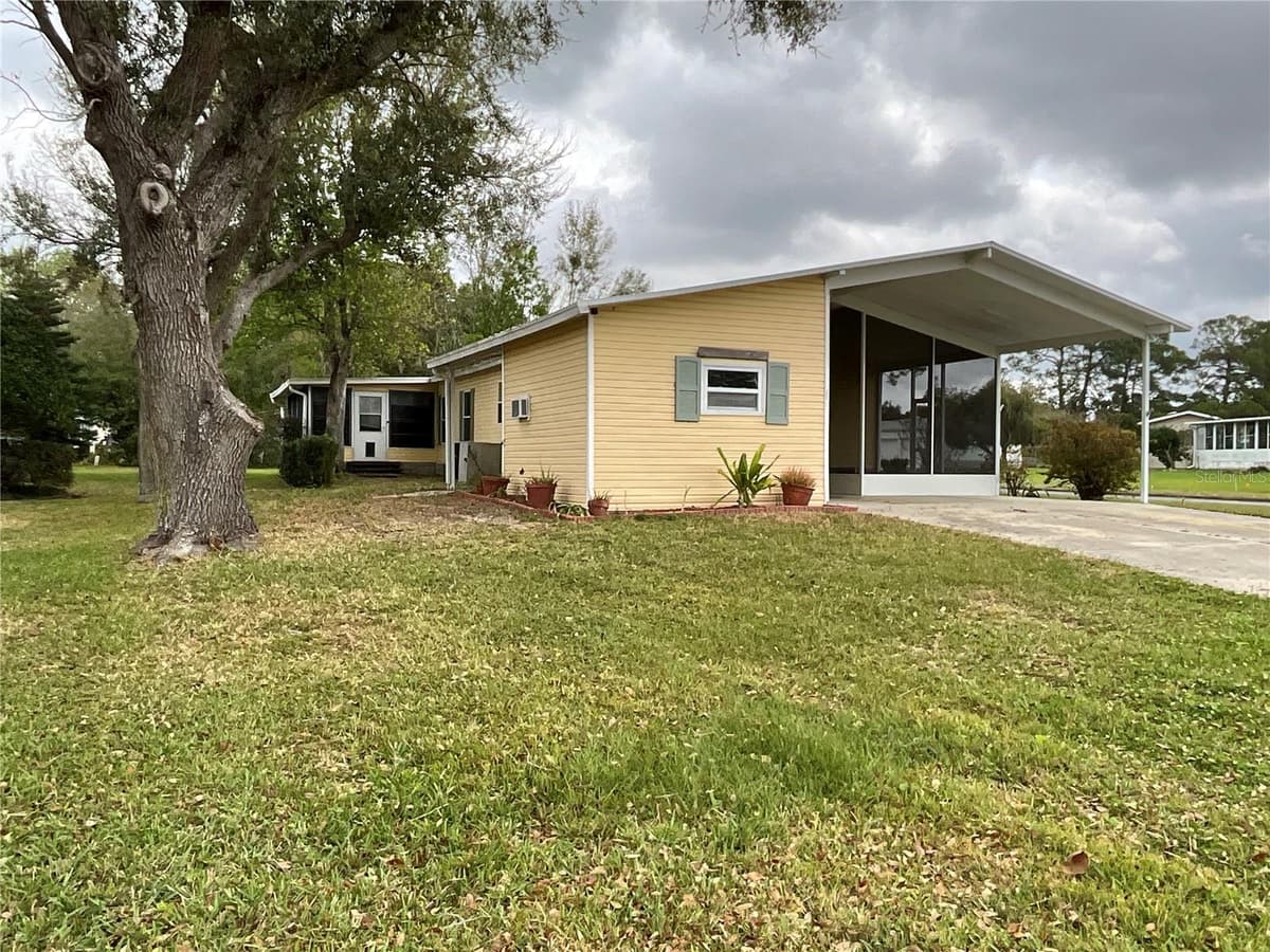 116 TRADERS COVE BOULEVARD — photo 8 of 60