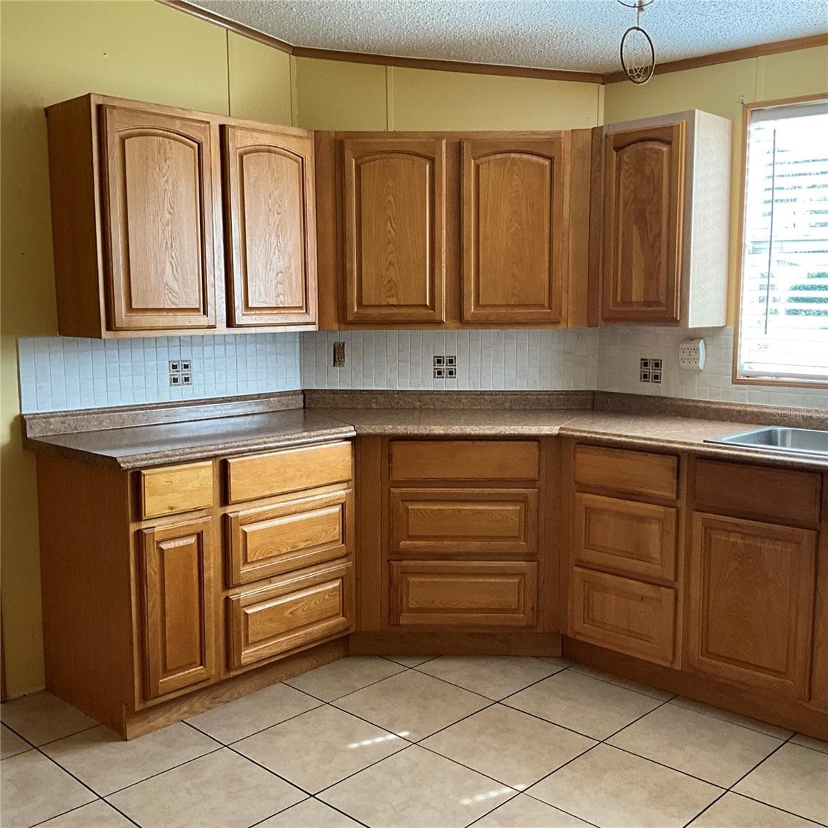 116 TRADERS COVE BOULEVARD — photo 34 of 60