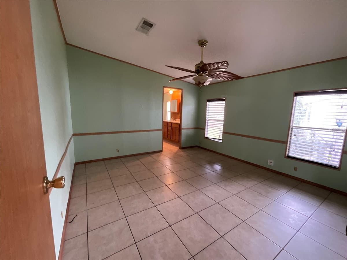116 TRADERS COVE BOULEVARD — photo 44 of 60