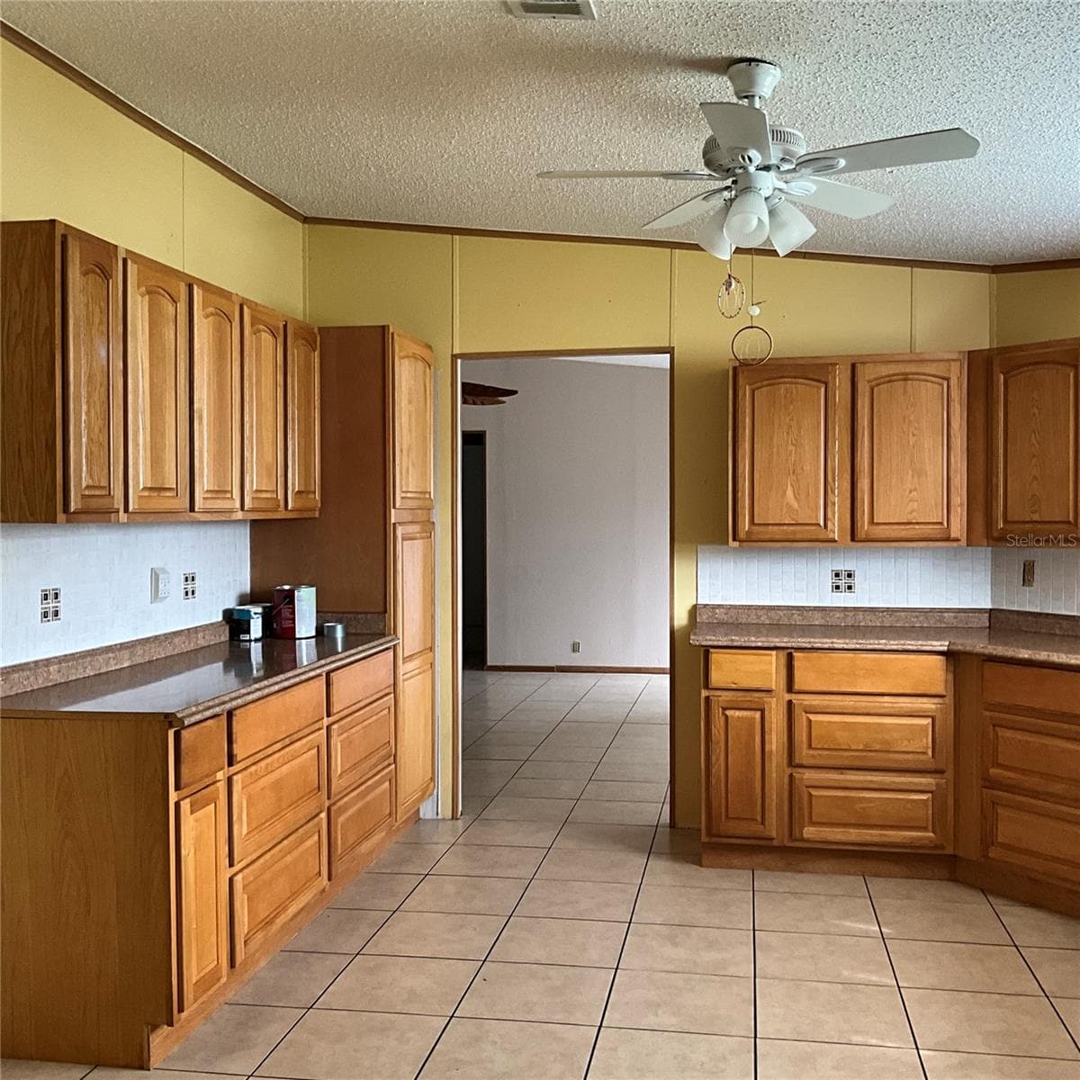 116 TRADERS COVE BOULEVARD — photo 33 of 60
