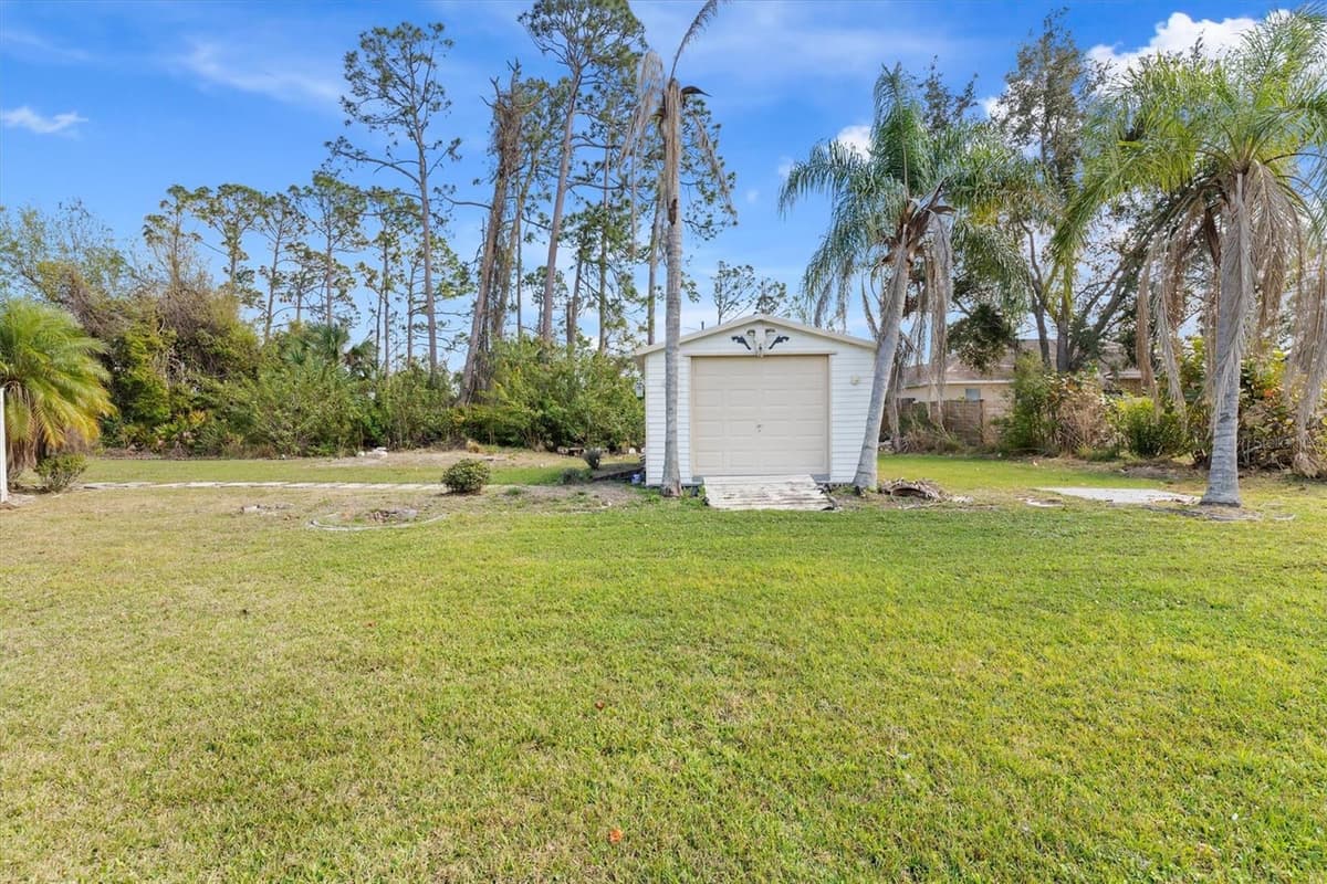 3816 CRANBERRY BOULEVARD — photo 34 of 50
