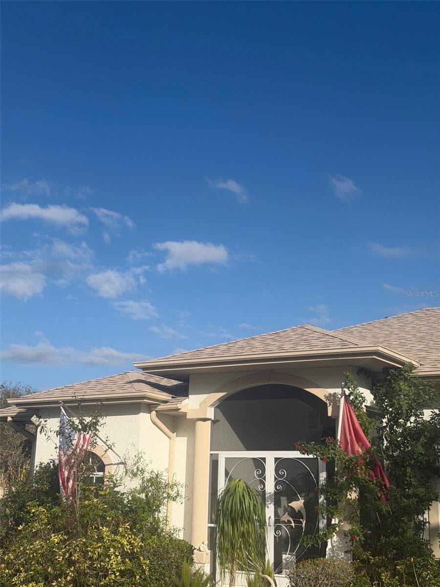 3816 CRANBERRY BOULEVARD — photo 3 of 50