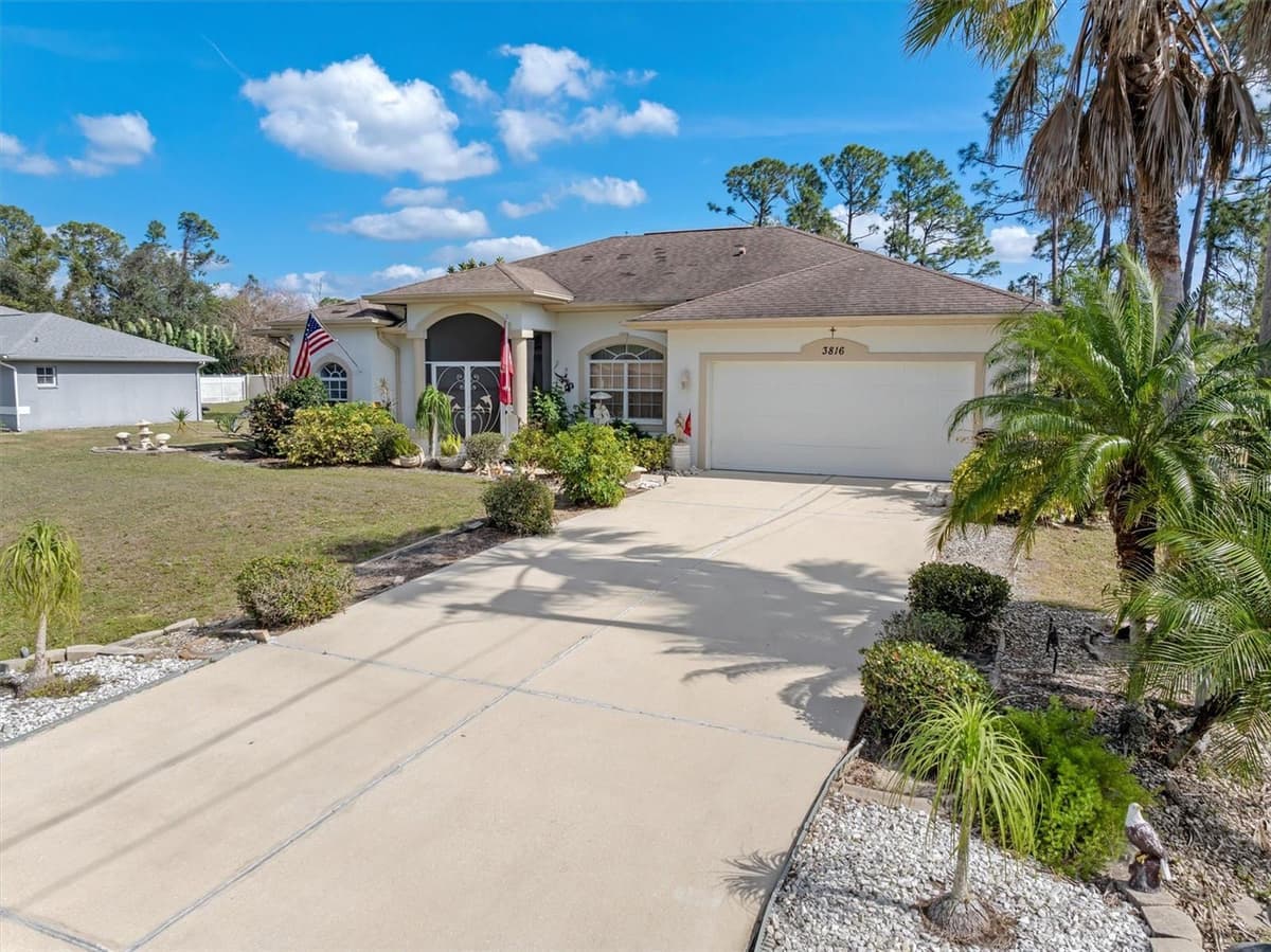 3816 CRANBERRY BOULEVARD — photo 40 of 50