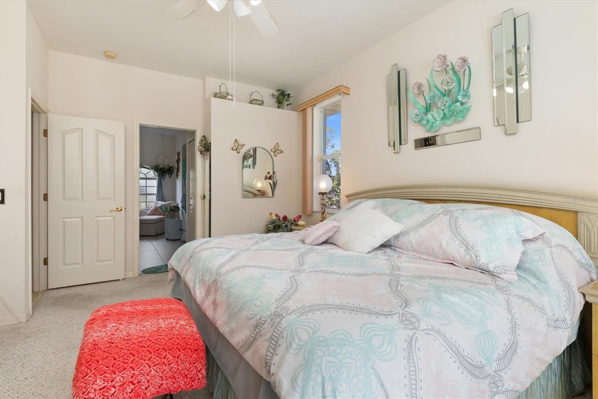 3816 CRANBERRY BOULEVARD — photo 22 of 50
