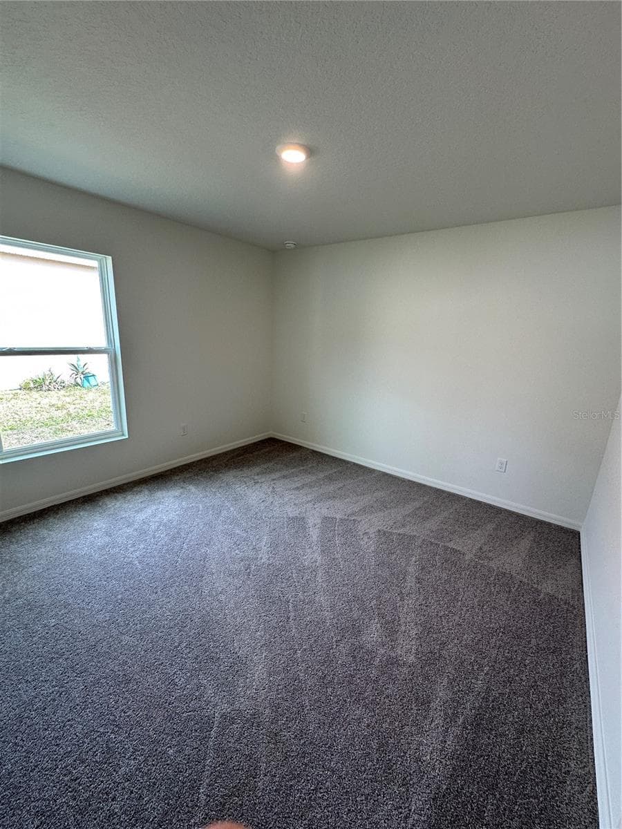 16 ROLLING SANDS DRIVE — photo 11 of 15