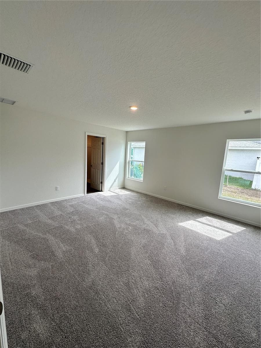 16 ROLLING SANDS DRIVE — photo 5 of 15