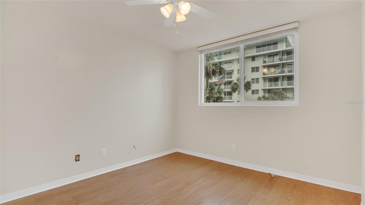 2727 ATLANTIC AVENUE — photo 13 of 25