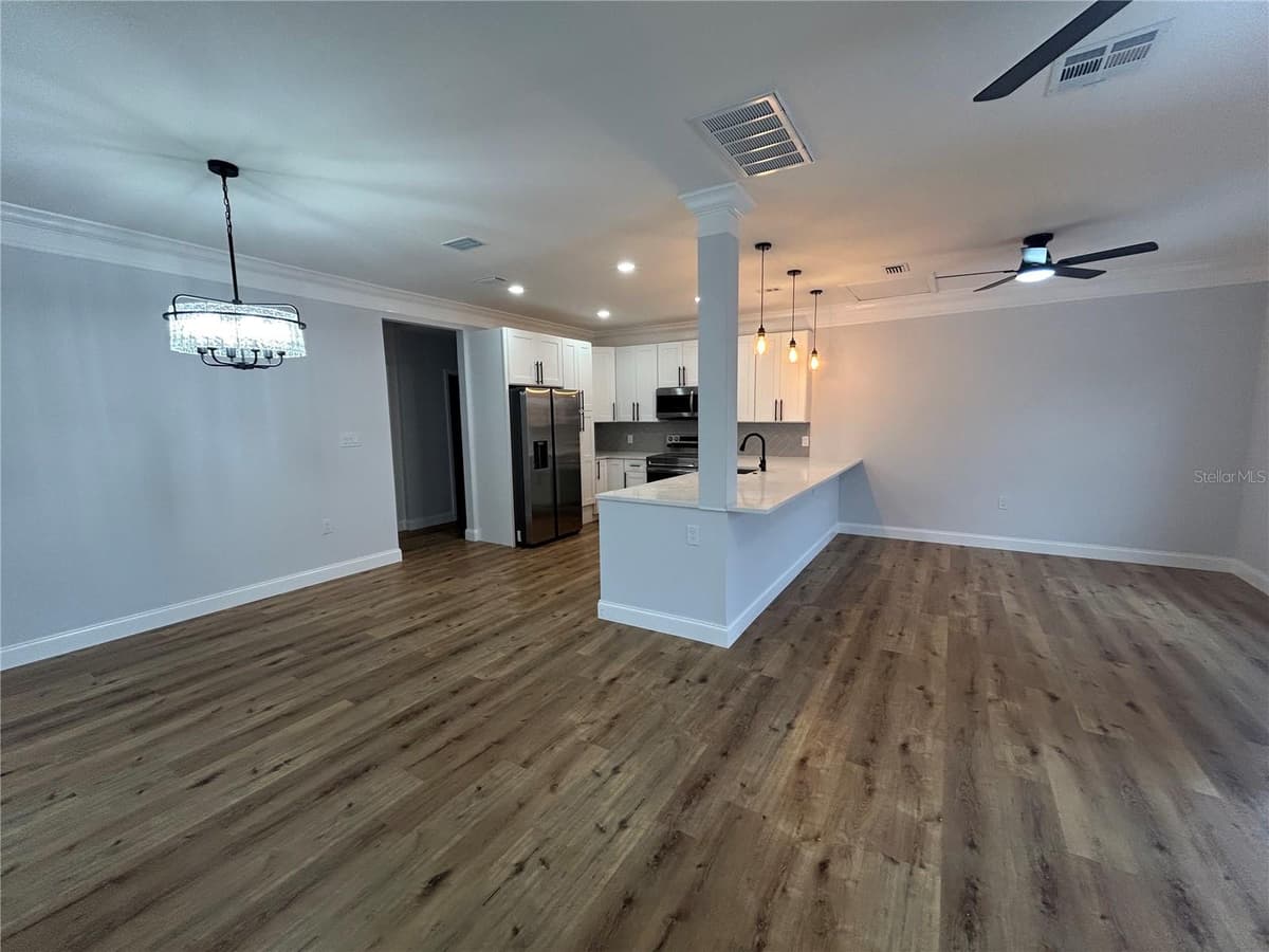 36702 CALHOUN ROAD — photo 4 of 18