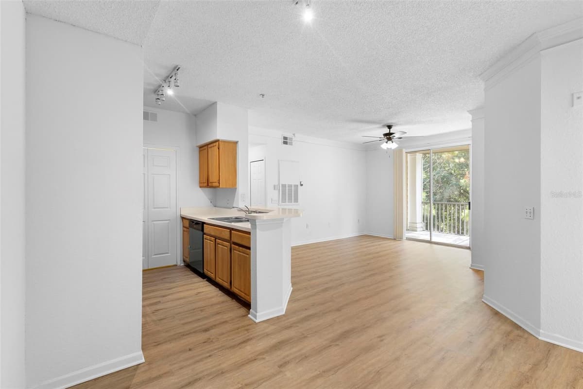 13037 MULBERRY PARK DRIVE — photo 27 of 45