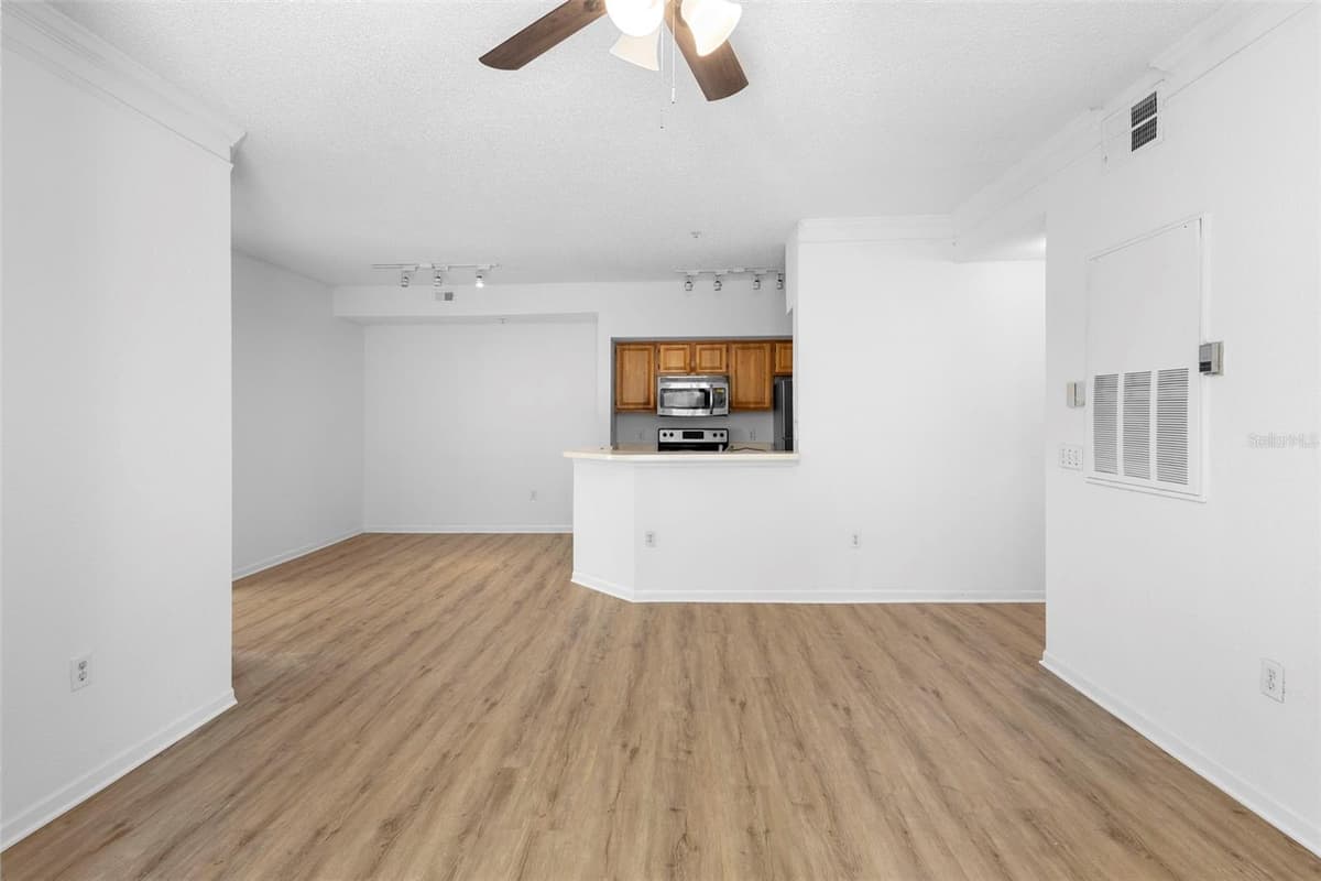 13037 MULBERRY PARK DRIVE — photo 21 of 45